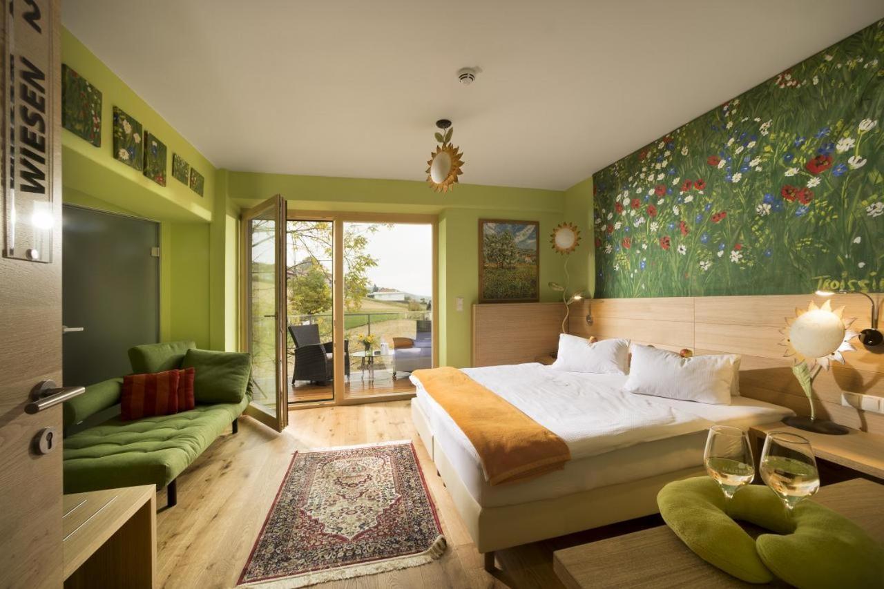 Malerwinkl Restaurant + Kunsthotel Hatzendorf Exteriér fotografie
