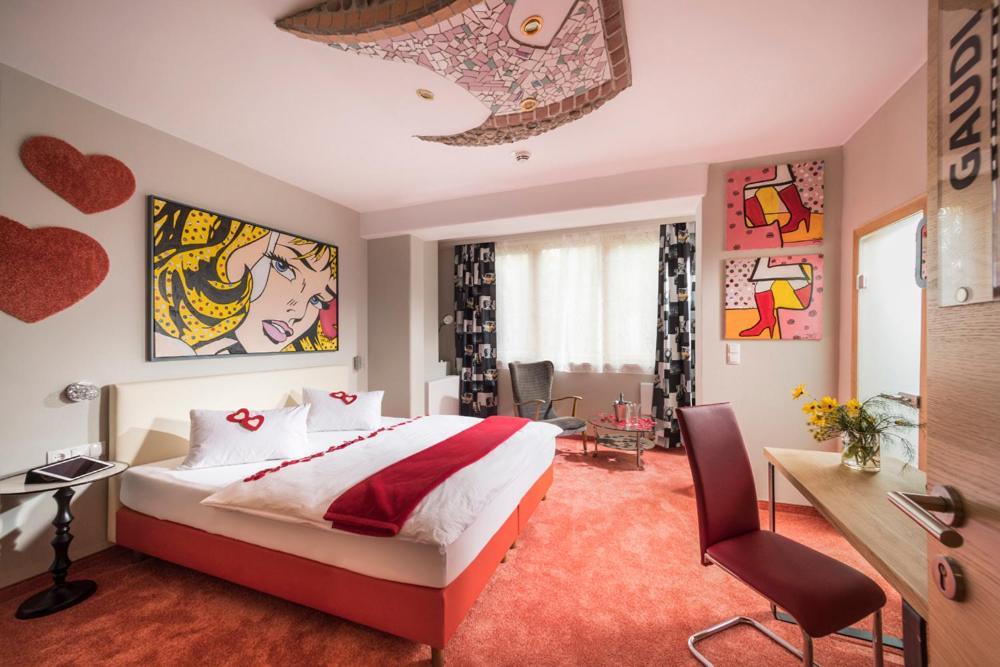Malerwinkl Restaurant + Kunsthotel Hatzendorf Exteriér fotografie